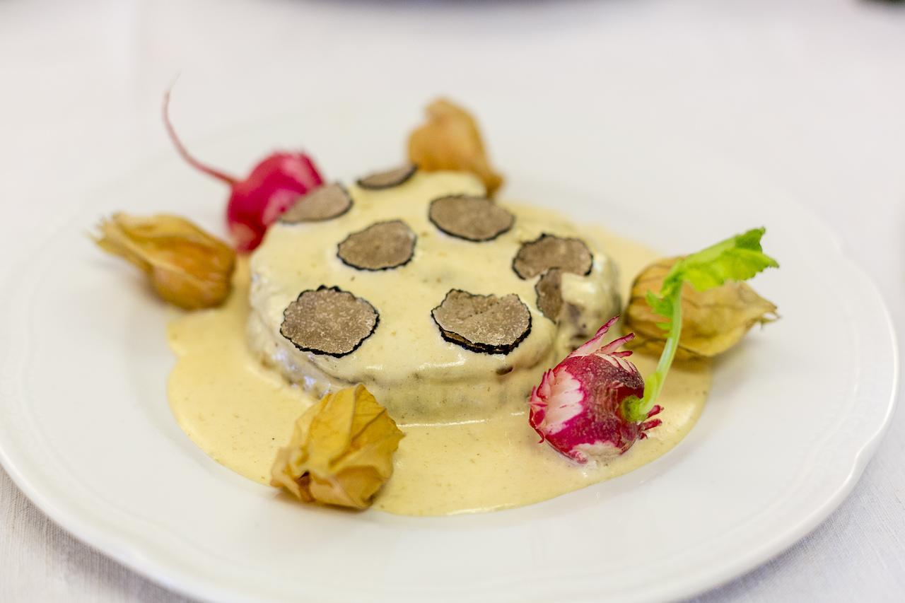 Hotel Trieste รอกการาโซ ภายนอก รูปภาพ
